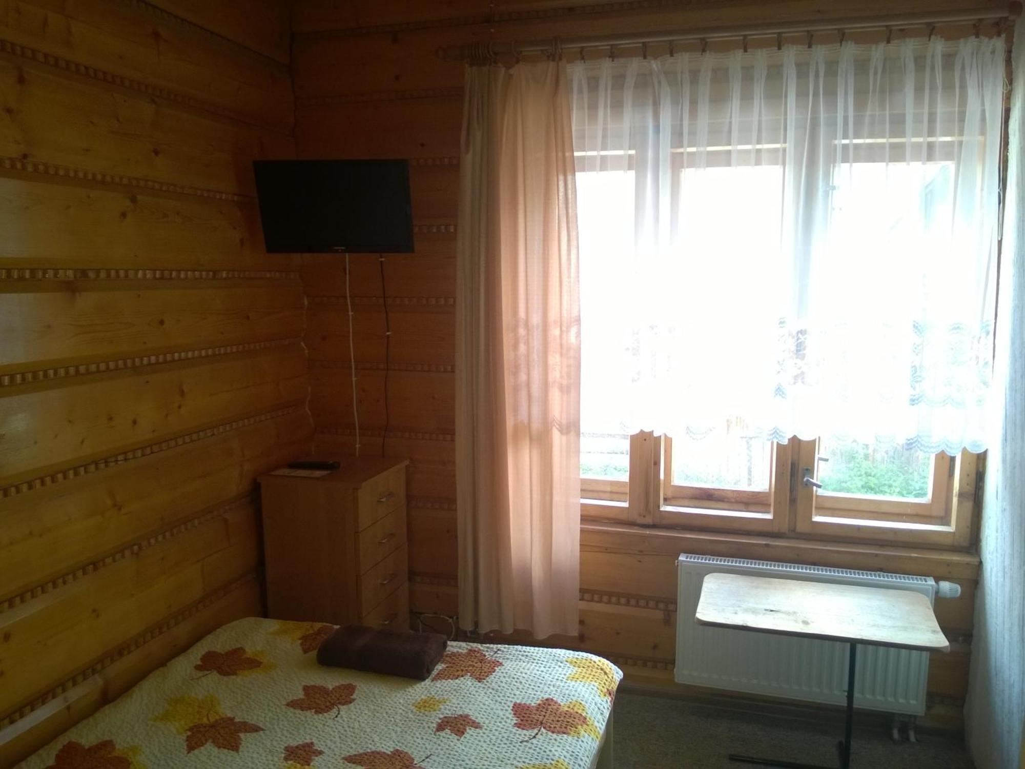 Pod Zielonym Bykiem Witow  Ruang foto